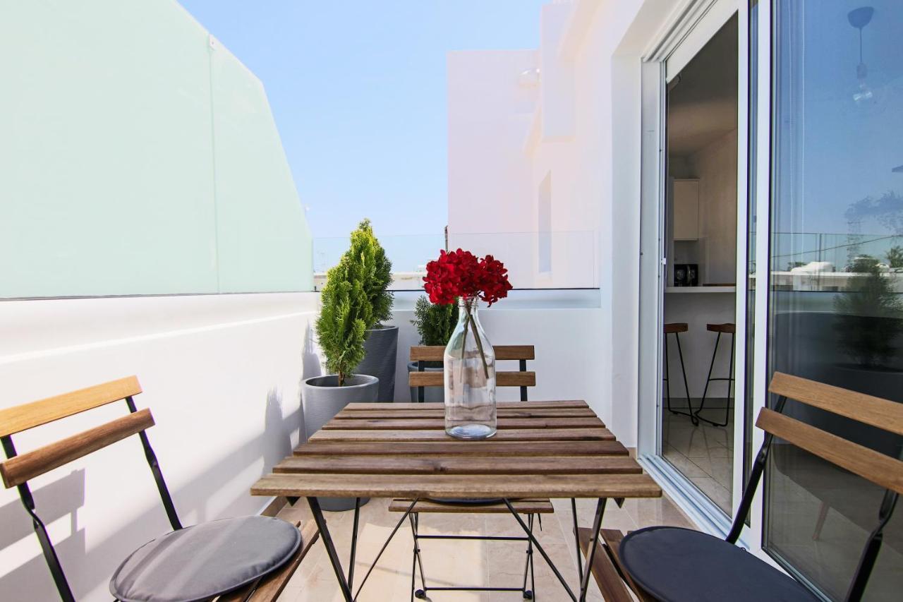 Phaedrus Living: Seaside Luxury Flat Lighthouse 62 Apartment Пафос Екстериор снимка